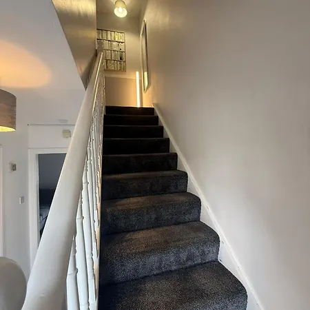 1 Newcastle Above Paddy Power Apartment Galway